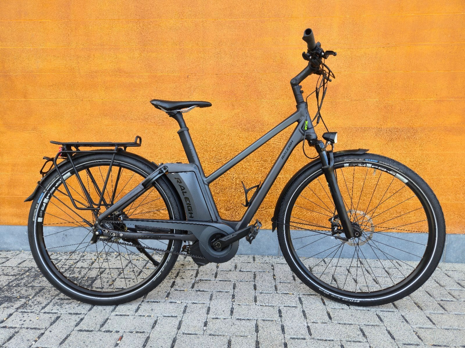 Foto 3 van Raleigh Ashford Mixte S11 L 4900km Belt speedpedelec