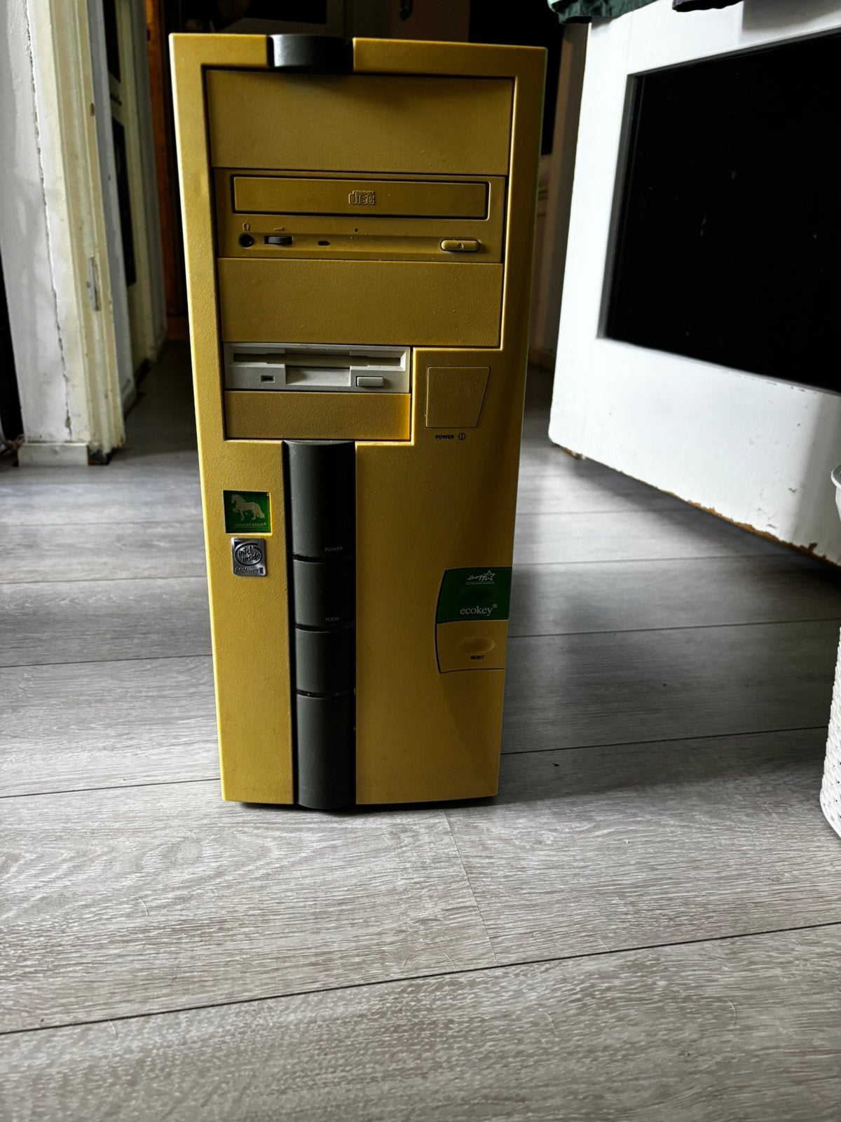Highscreen Case met P2, Computers en Software, Ophalen of Verzenden