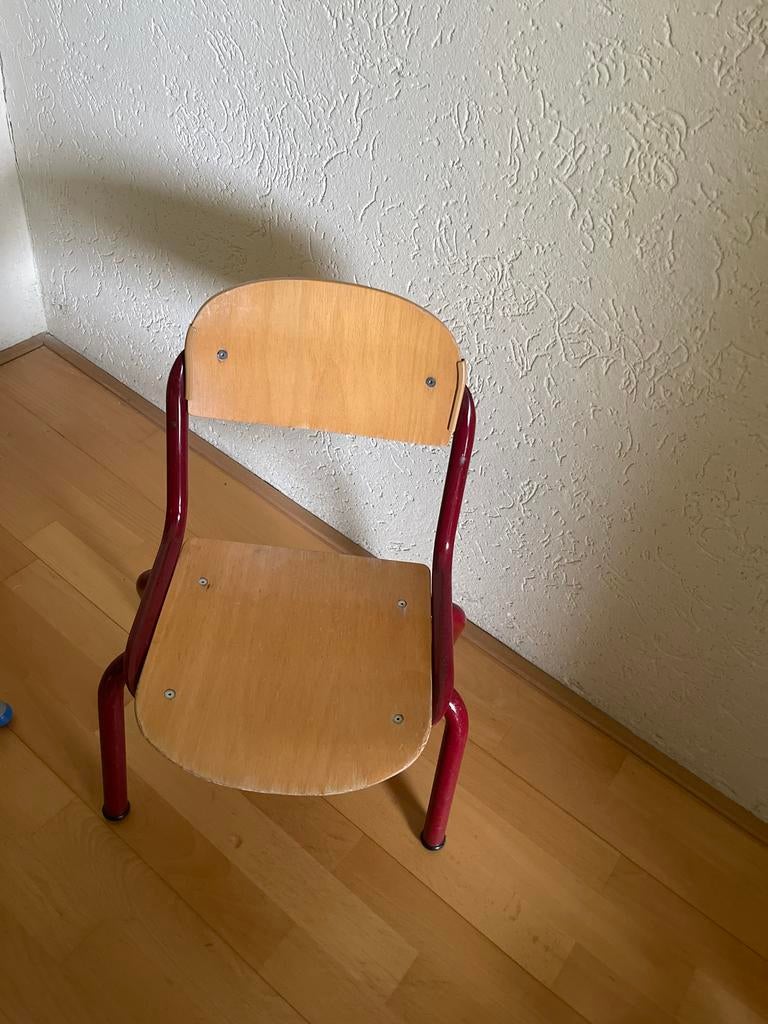 Stevige peuter/kleuter stoel - ideaal voor kleine kinderen, Ophalen of Verzenden, Gebruikt, Stoel(en)