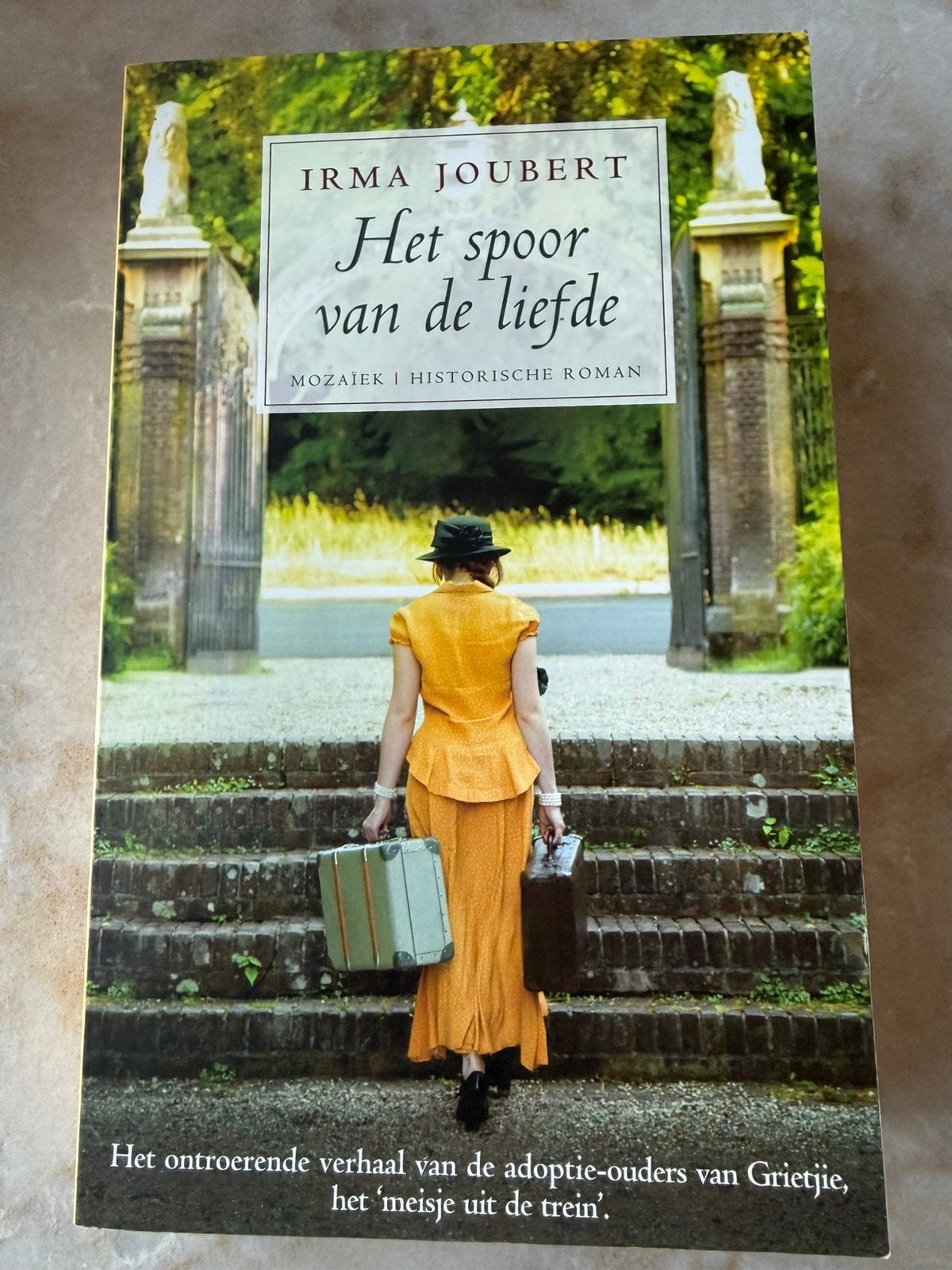 Het spoor van liefde Irma Joubert, Boeken, Ophalen of Verzenden, Zo goed als nieuw
