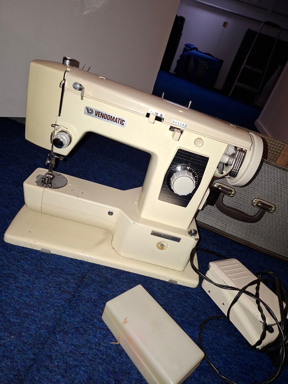 Vendomatic Naaimachine - niet getest, Ophalen, Gebruikt, Naaimachine, Overige merken