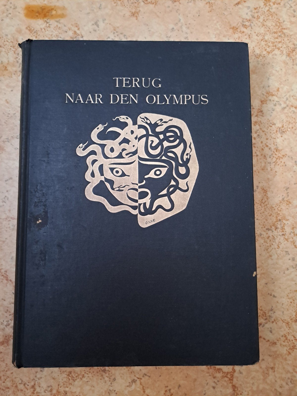 Terug naar den Olympus - Gerard van den Amstel, Ophalen of Verzenden, Gelezen, Gerard van den Amstel, Nederland