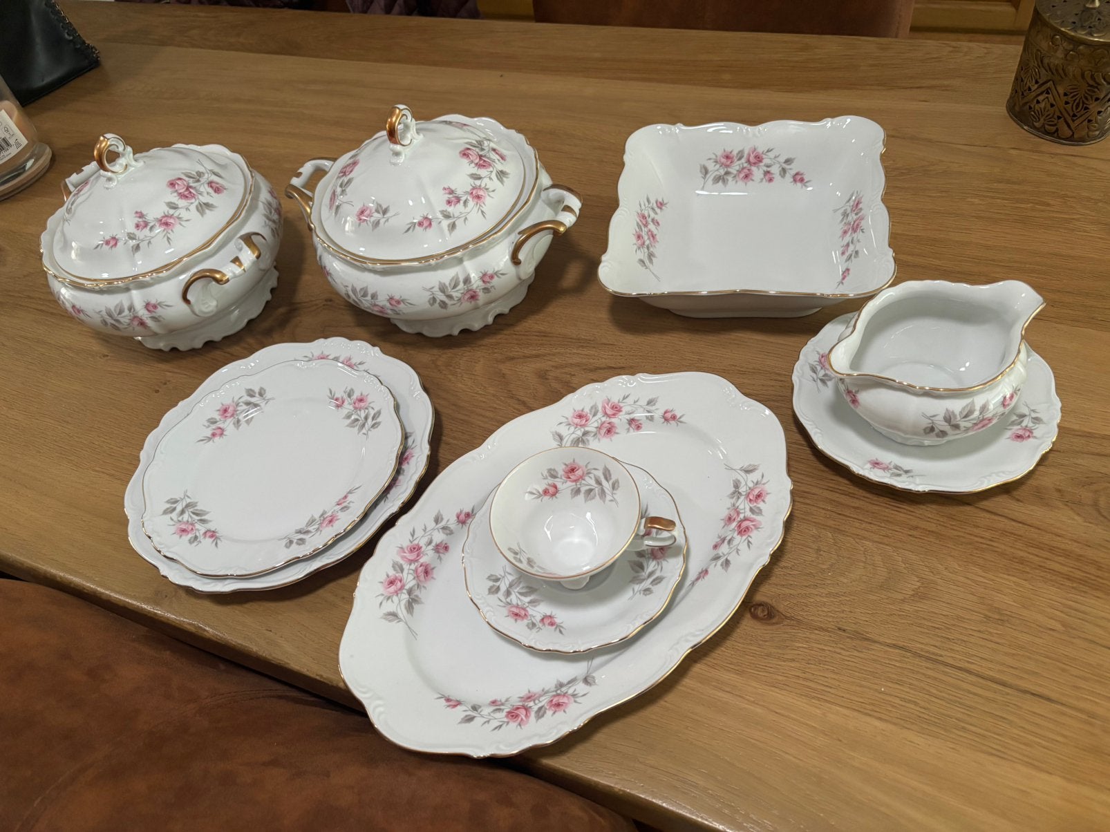 Edelstein Bavaria Maria Theresia servies met rozen, Ophalen