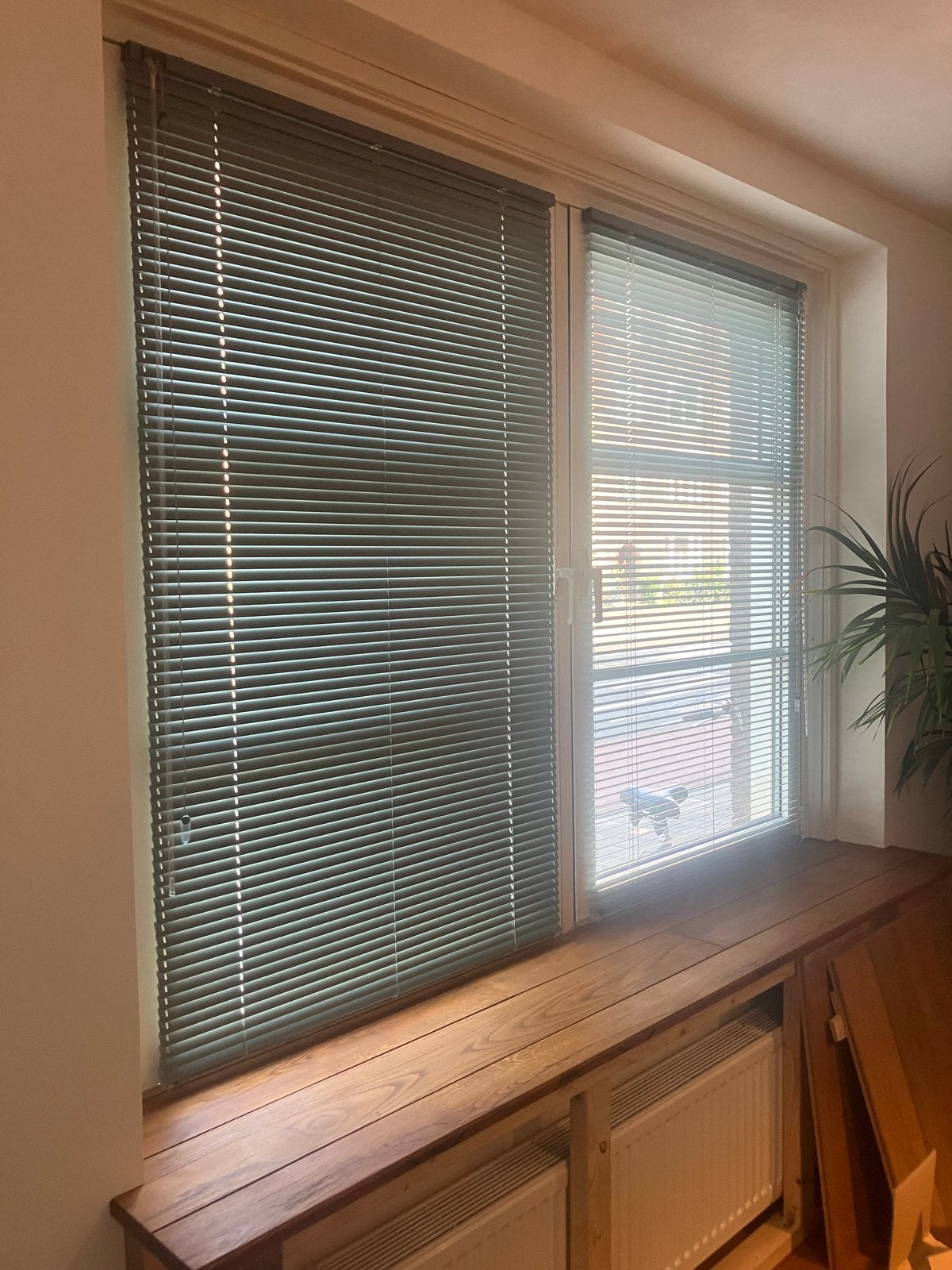 4x Nieuwe Grijs/Groene Metalen Luxaflex (96x126 cm), Ophalen, Jaloezie, Metaal, Zo goed als nieuw