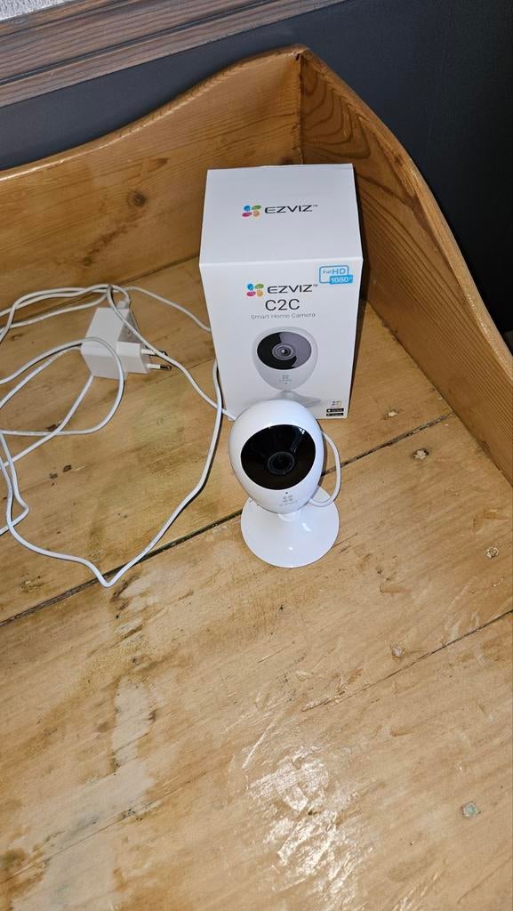 Ezviz Beveiligingscamera / Babyfoon - Zo goed als nieuw, Ophalen of Verzenden