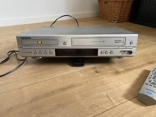 SAMSUNG DVD/VHS speler met afstandsbediening, Ophalen, Zo goed als nieuw, Dvd-speler, Samsung