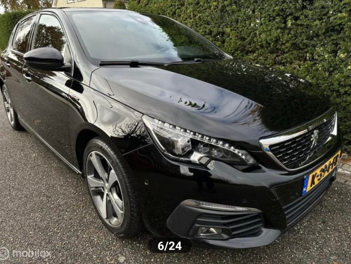Peugeot 308 1.2  GT-Line –130pk-Aut,Pano,Navi,Start-stop!!, Auto's, Peugeot, 1199 cc, 610 kg, Zwart, 3 cilinders