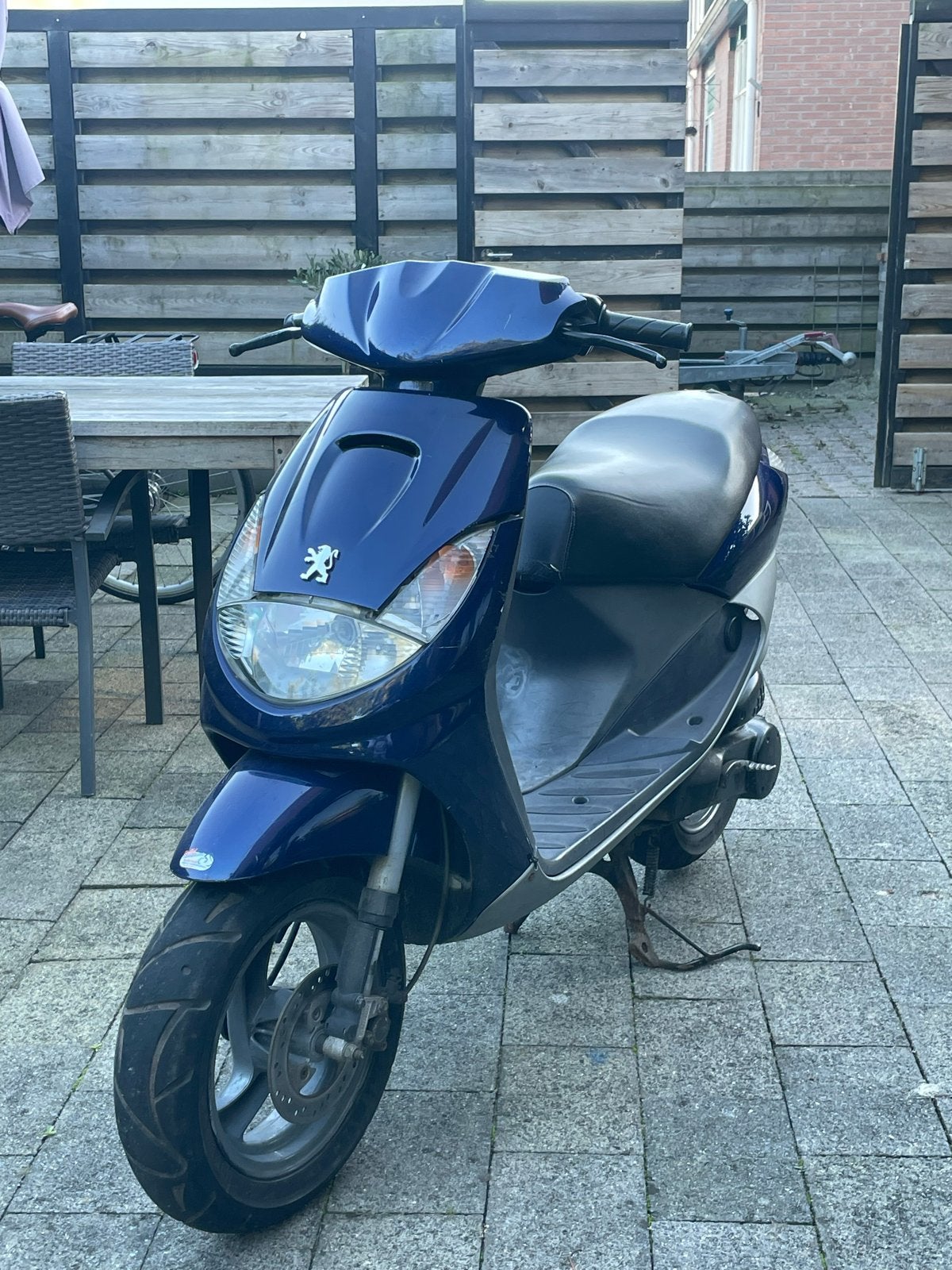 Peugeot Vivacity 2-takt 50cc - Blauw Kenteken - 10.000 km, Ophalen, Gebruikt, Maximaal 25 km/u, Overige modellen