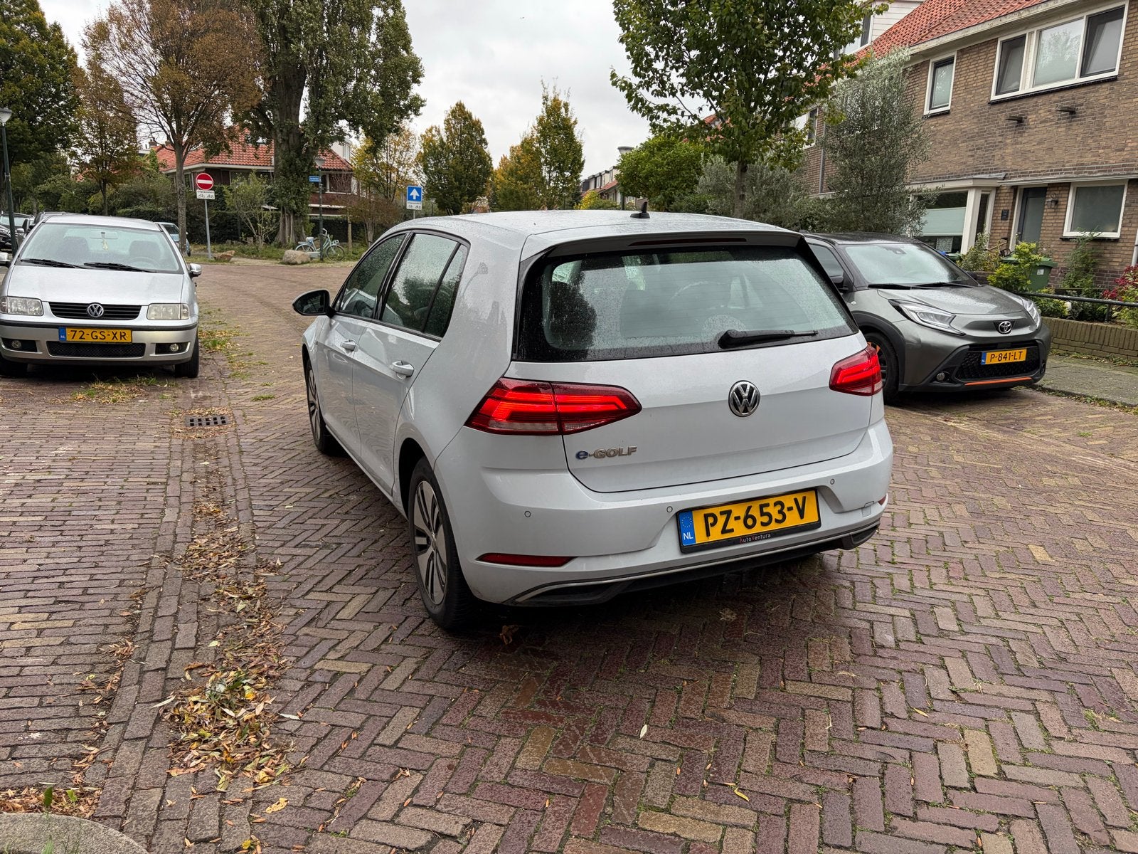 Volkswagen Golf E-golf Elektromotor 136pk 5D Aut. 2017 Wit, 136 pk, 35 kWh, Wit, Elektrisch