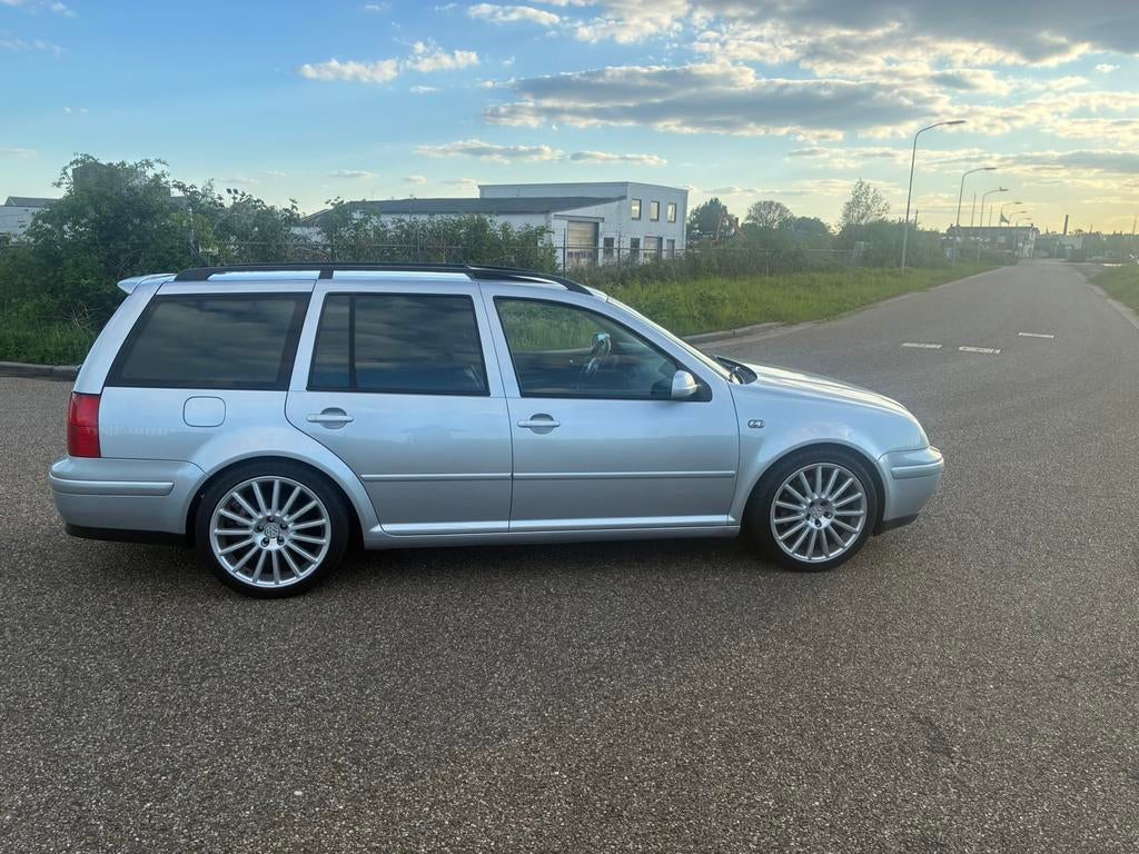Volkswagen Bora Variant 4-motion 3.2 R32 BUB, Auto's, 700 kg, Stationwagon, Handgeschakeld, Vierwielaandrijving
