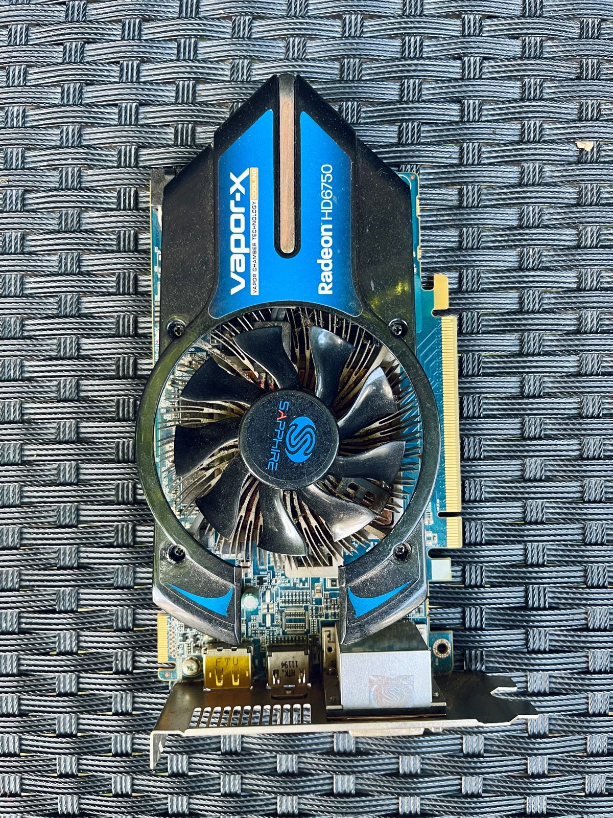 Sapphire Radeon HD 6750 Grafische Kaart, Gebruikt, Ophalen of Verzenden, GDDR5, PCI-Express 2.1