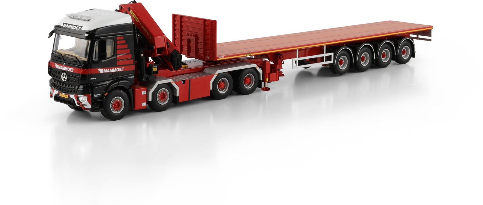 Mammoet MB Arocs 8x4 + palfinger load crane + 4axle flatbed, Ophalen of Verzenden, Zo goed als nieuw, Bus of Vrachtwagen, Wsi