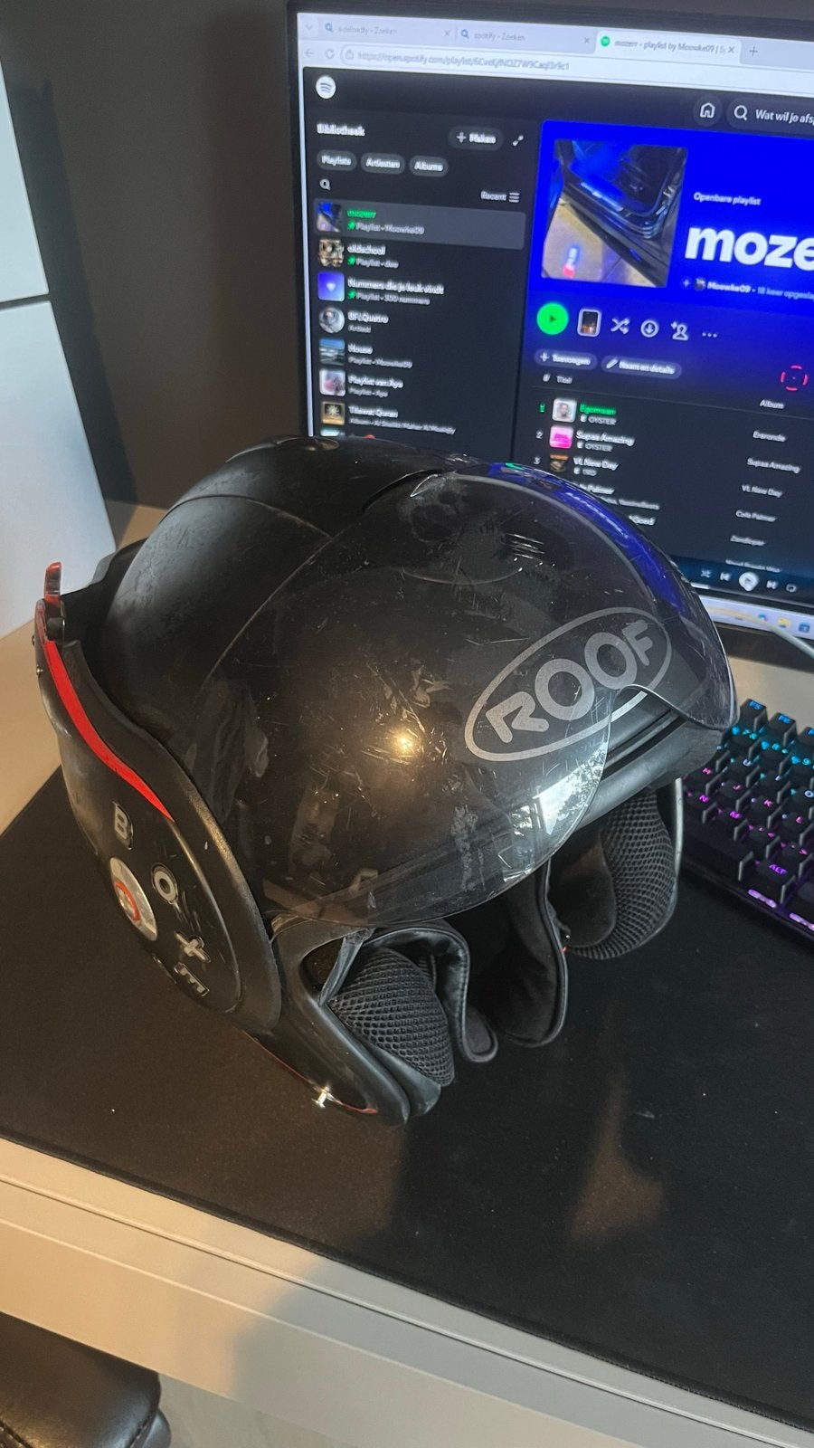 Boxer Roof V8 helm met gebruikssporen, Motoren, Overige merken, Systeemhelm, Heren, Ophalen of Verzenden