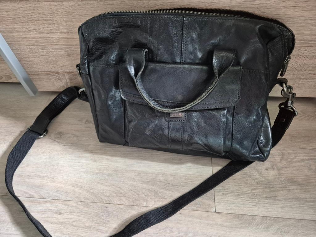 Stijlvolle Zwarte Leren Schoudertas/Handtas, Ophalen of Verzenden, Gebruikt, Zwart, Schoudertasje