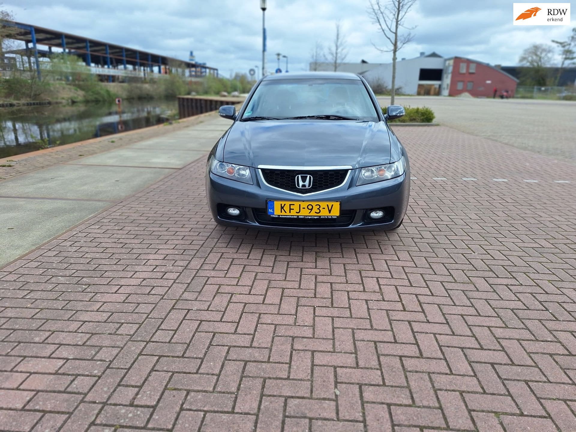 Honda Accord 4 2.0i Comfort, Auto's, 1998 cc, Gebruikt, 4 cilinders, Bedrijf