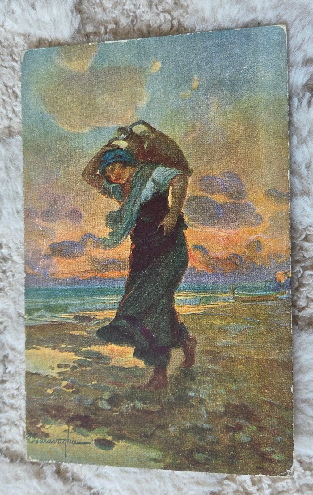Oude Italiaanse prentbriefkaart - Vrouw met kruik op strand, Verzenden, Voor 1920, Ongelopen, Overige thema's