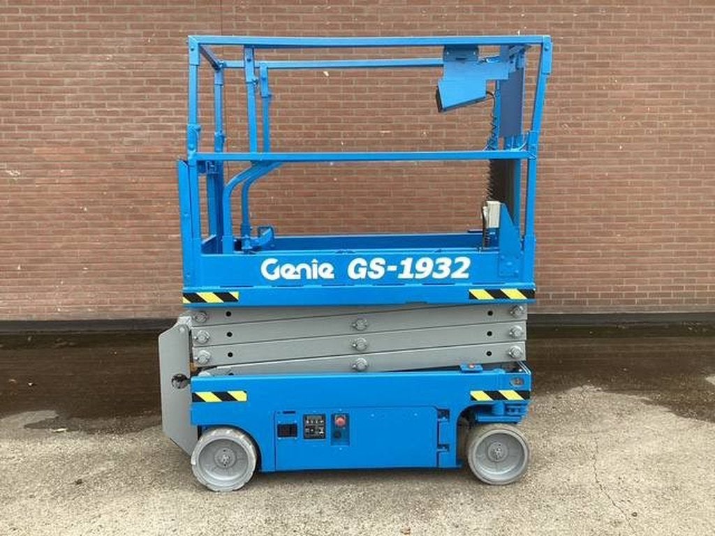 Gebruikte schaarhoogwerker Genie GS-1932, Terex Glob, Info@genielift.com, Südstraße 105
44625  Herne