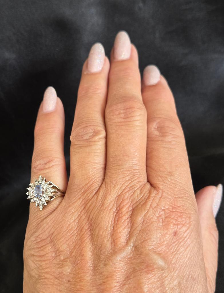 Gouden Vintage ring edelsteen saffier en diamant. 2026/301, ., Paars, Ophalen of Verzenden, .