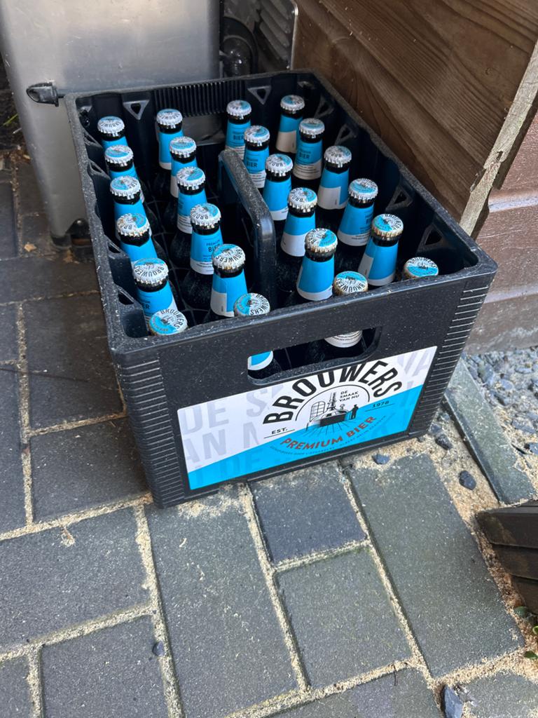Krat Brouwers Premium Bier - Volle krat, Verzamelen, Ophalen, Nieuw, Flesje(s), Overige merken