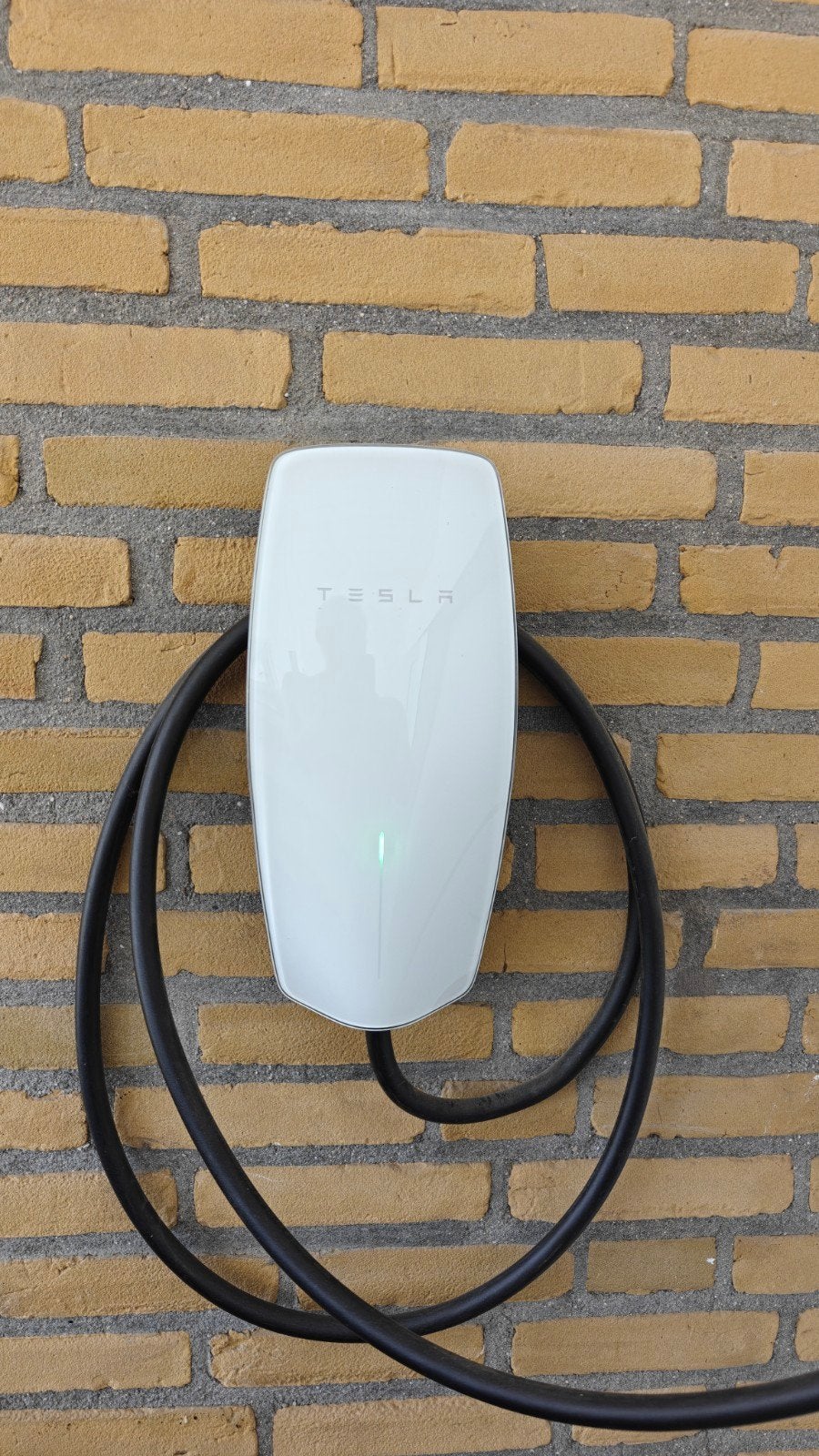 Tesla Wall Connector Gen 3 Laadpaal, Ophalen, Zo goed als nieuw, Laadpaal en Laadkabel