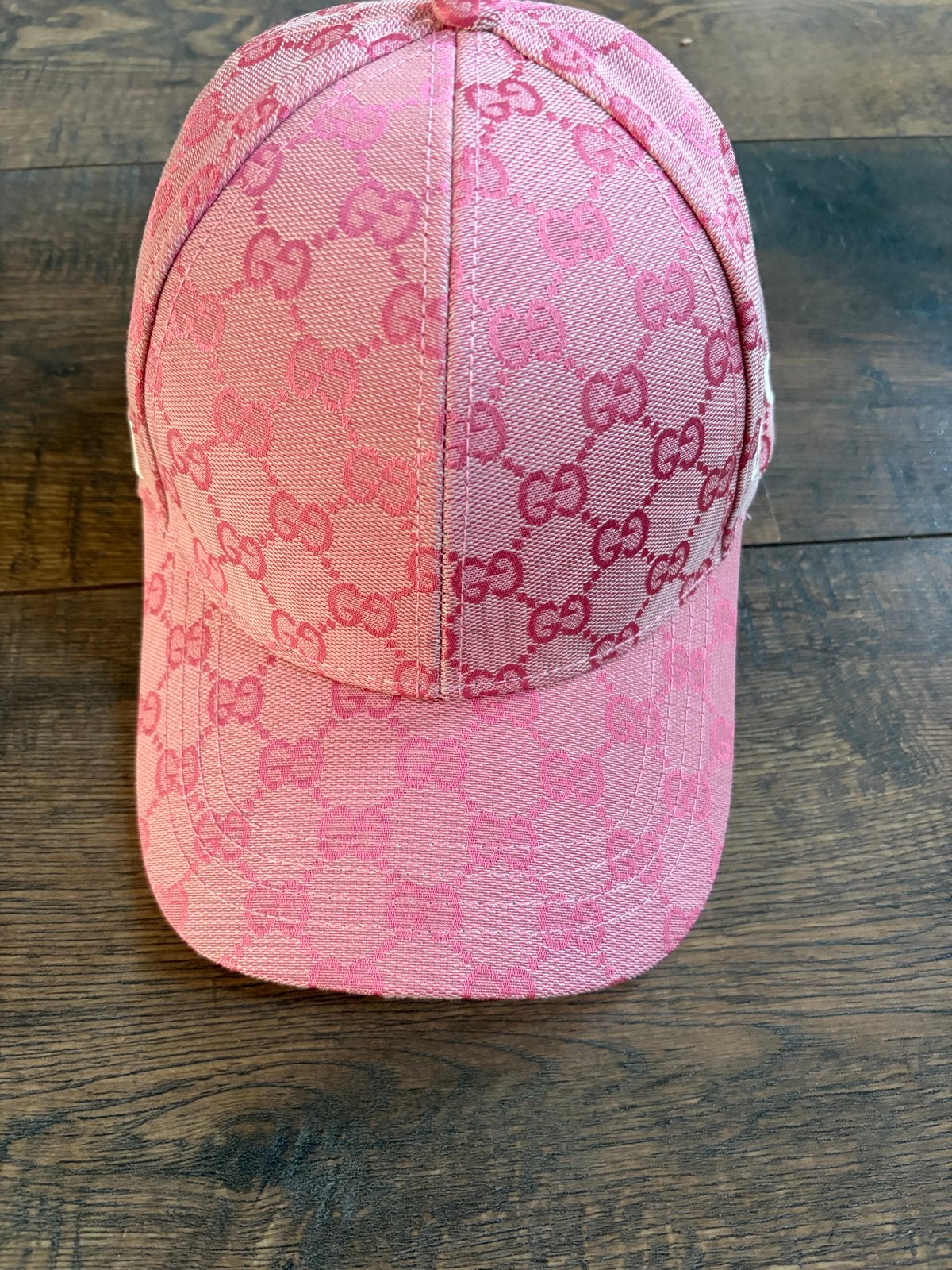 Gucci Pet Roze, Kleding | Dames, Ophalen of Verzenden, Zo goed als nieuw, One size fits all, Pet