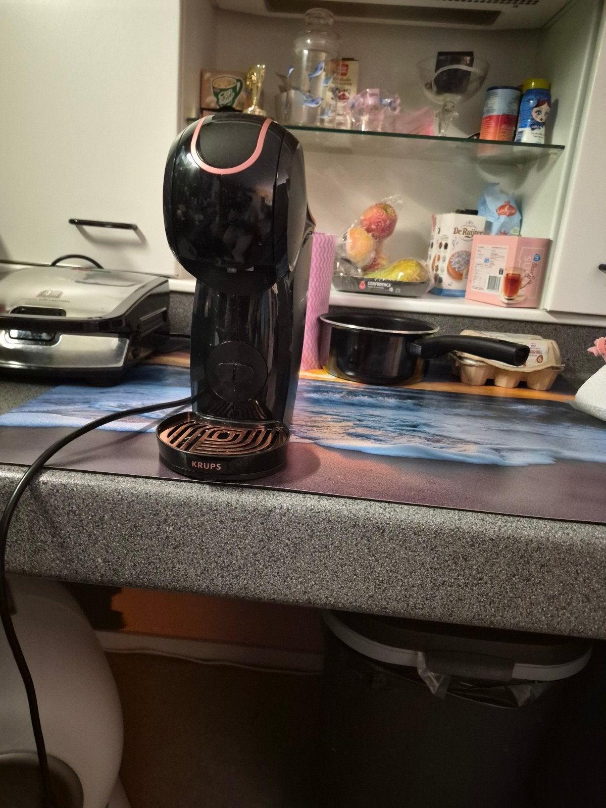Krups Nescafé Dolce Gusto Genio S Starbucks Koffiecupmachine, Ophalen, Zo goed als nieuw, Combi, 2 tot 4 kopjes