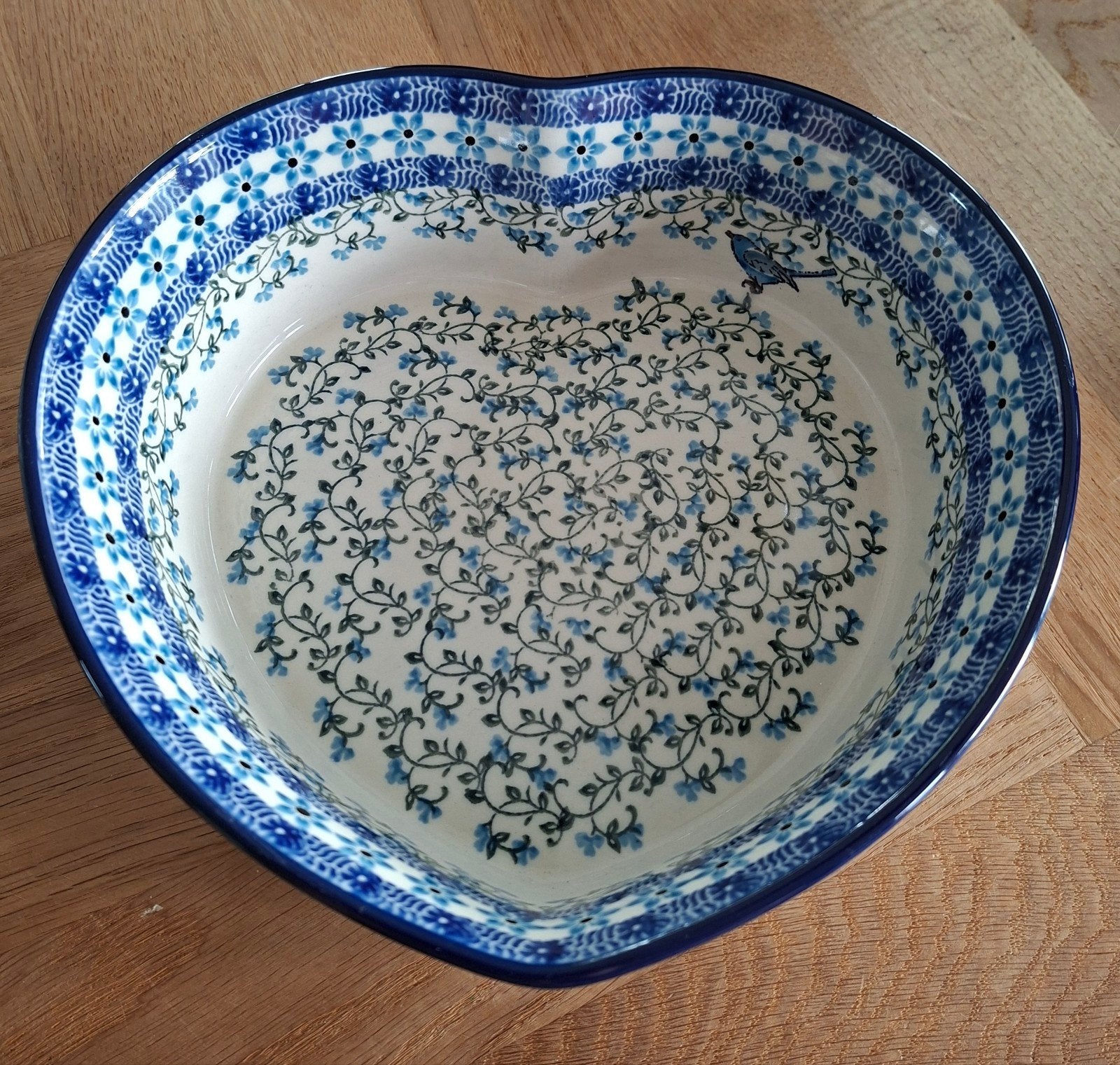 Bunzlau grote schaal - 25 cm - blauwe vogel, ., Keramiek, Ophalen of Verzenden, .