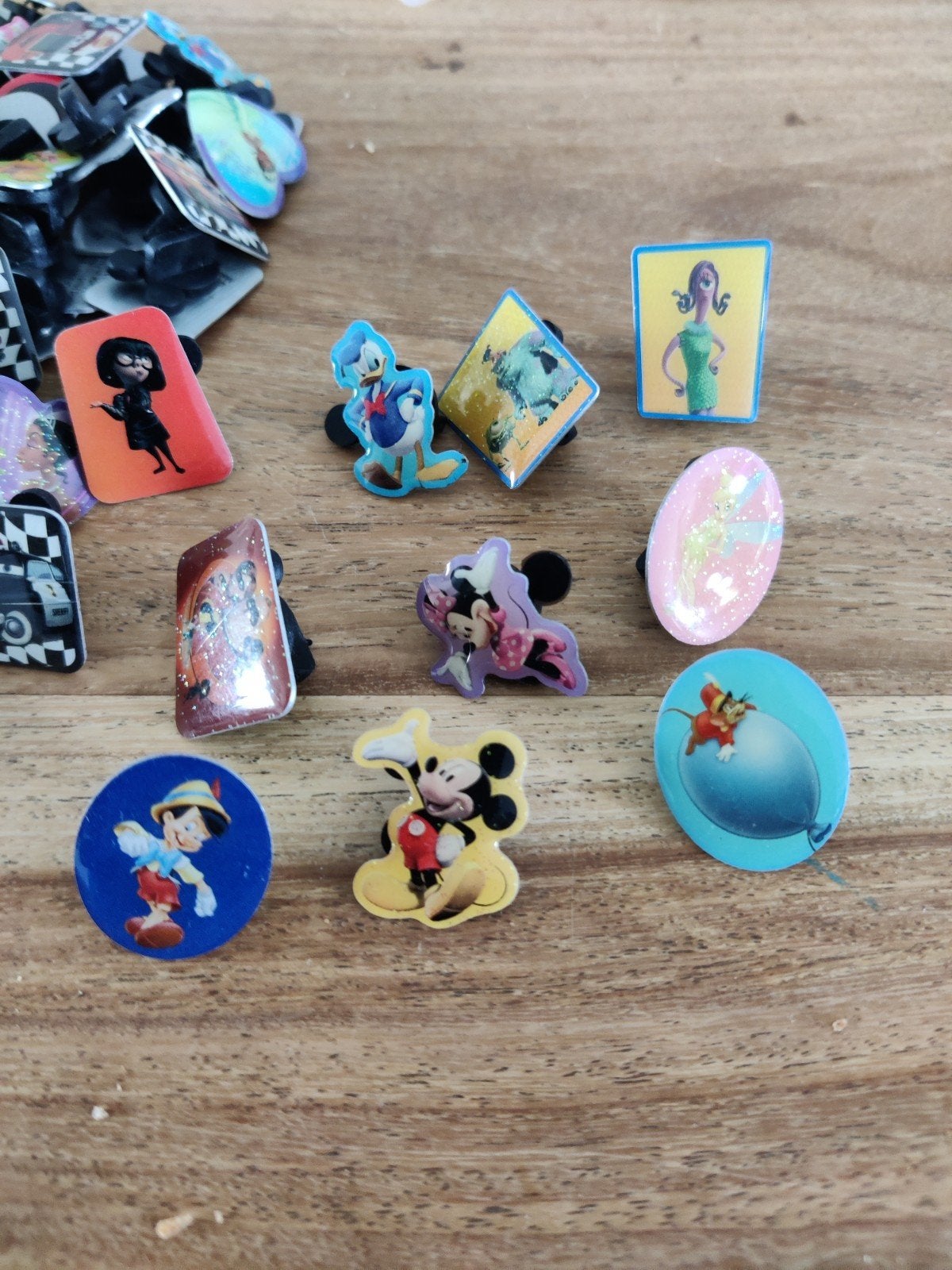 Grote collectie Disney pins - Verschillende figuren, Ophalen of Verzenden, Overige figuren, Overige typen