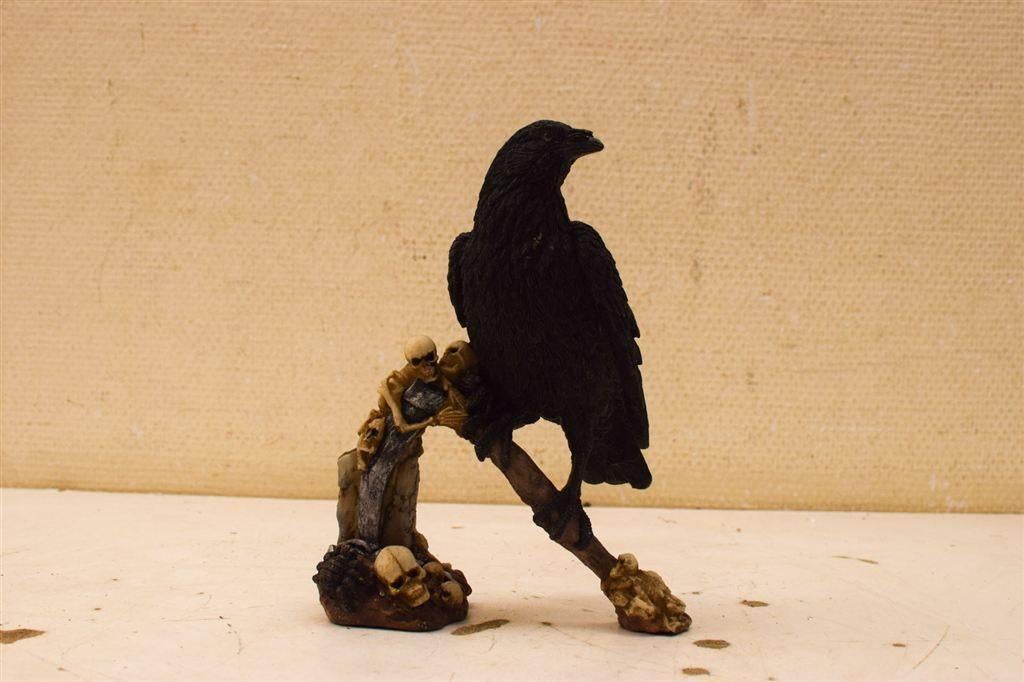 Gothic beeldje van een kraai op een zeis 51201, Ophalen of Verzenden, Gebruikt, Dier