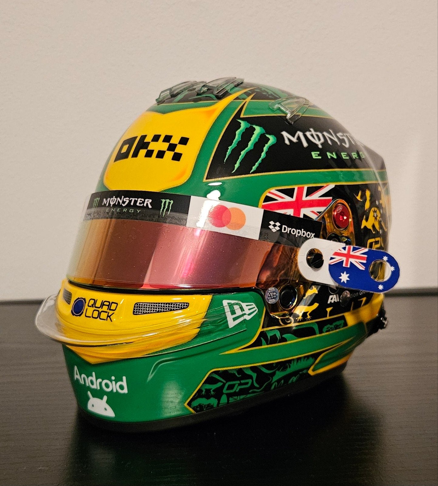 F1 Oscar Piastri 2025 Australië helm schaal 1/2, Ophalen of Verzenden, Zo goed als nieuw, Formule 1