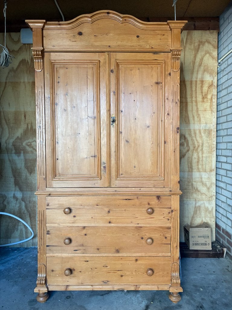 Mooie oude grenenkast, Antiek en Kunst, Ophalen