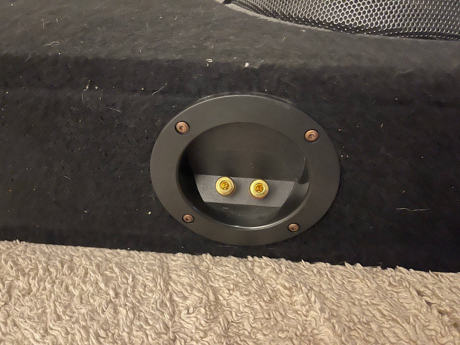 Hertz subwoofer, Ophalen, Zo goed als nieuw