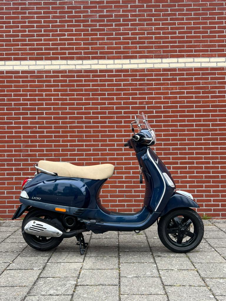 Vespa LX50 2T 2009 Snor, Ophalen, Tweetakt, Zo goed als nieuw, Vespa LX