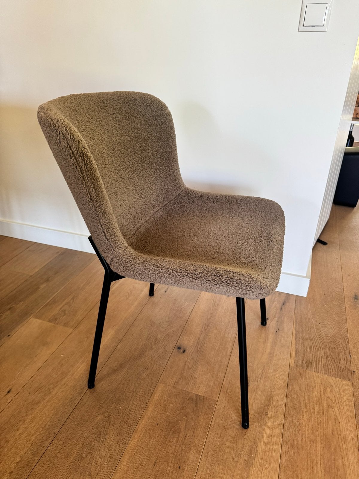 6x Teddy eetkamerstoelen - Zo goed als nieuw, Huis en Inrichting, Ophalen, Bruin, Zo goed als nieuw, Stof