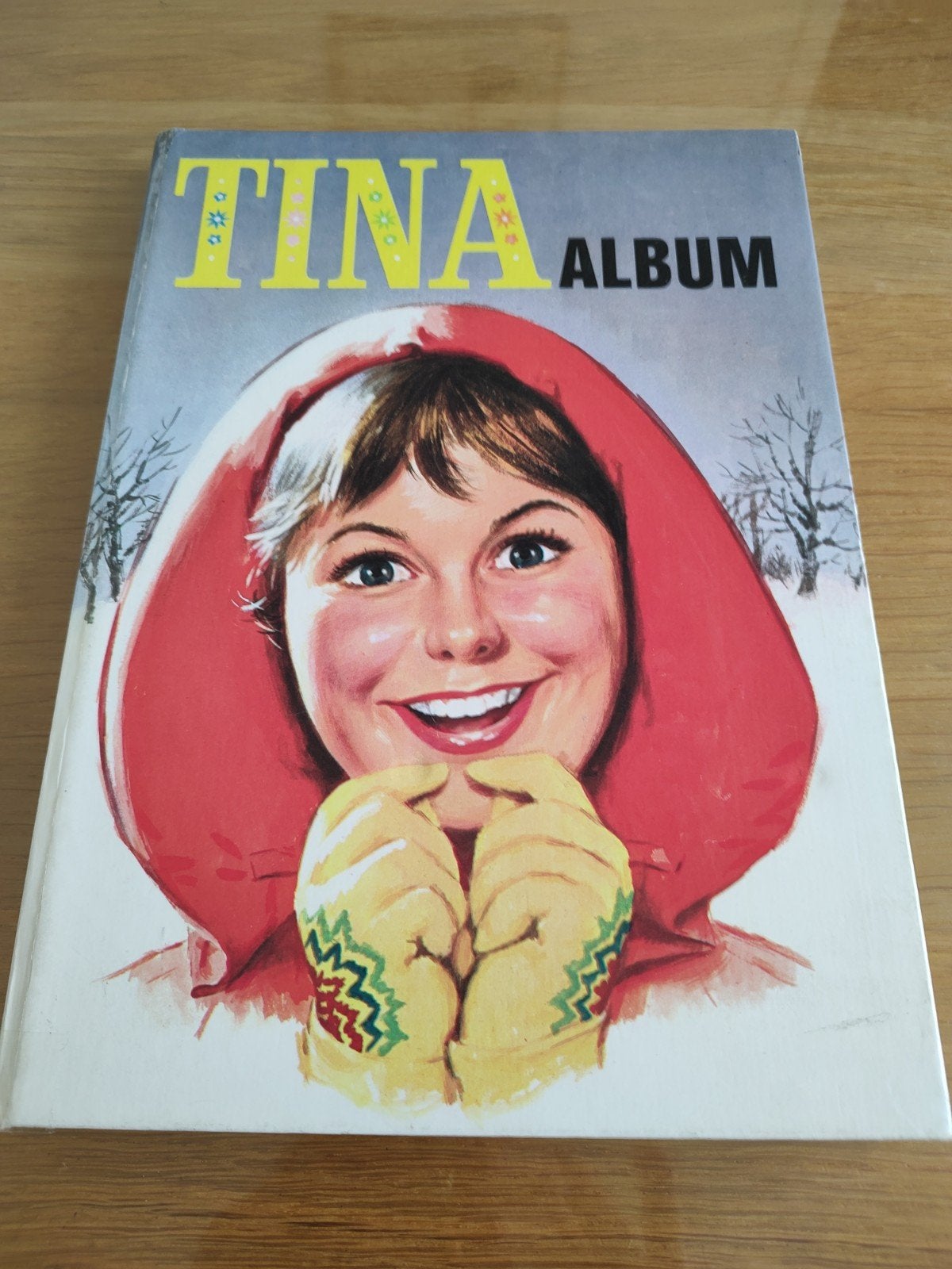 Tina Album Vintage, De Spaarnestad Haarlem.Fleetway Publications, Noord-Brabant, Ophalen of Verzenden, Zo goed als nieuw