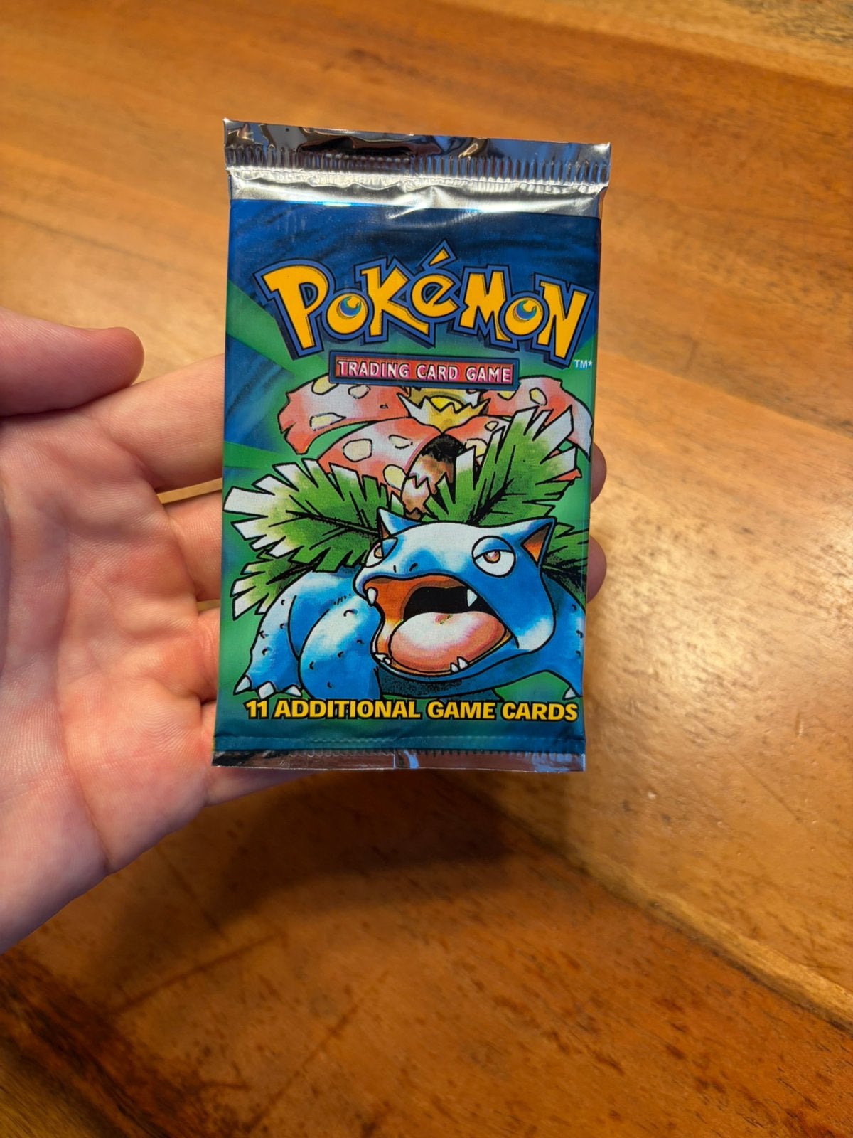 Pokemon - heavy booster pack - base set, Ophalen of Verzenden, Zo goed als nieuw, Booster