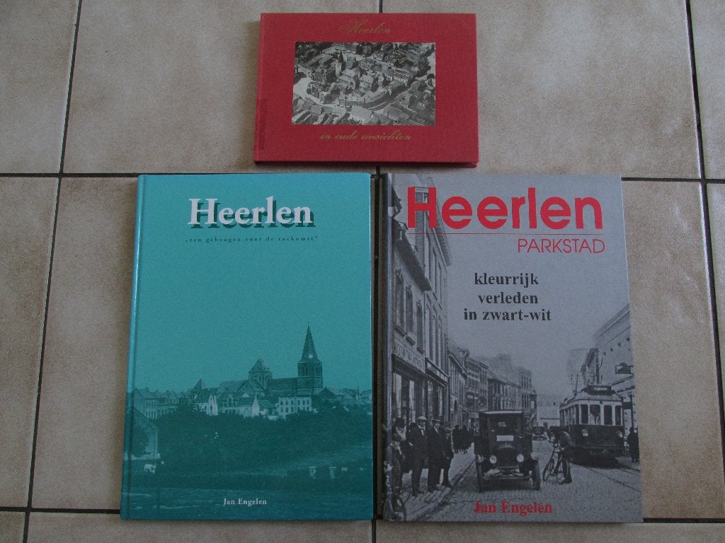 Heerlen, 3 foto boeken: ansichten, geheugen, verleden, Ophalen of Verzenden, Gelezen