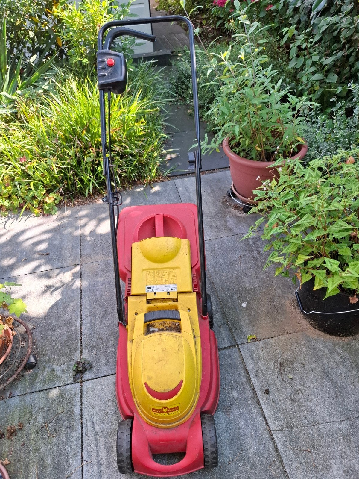 Elektrische grasmaaier met opvangbak, Wolf, Tuin en Terras, Ophalen, Gebruikt