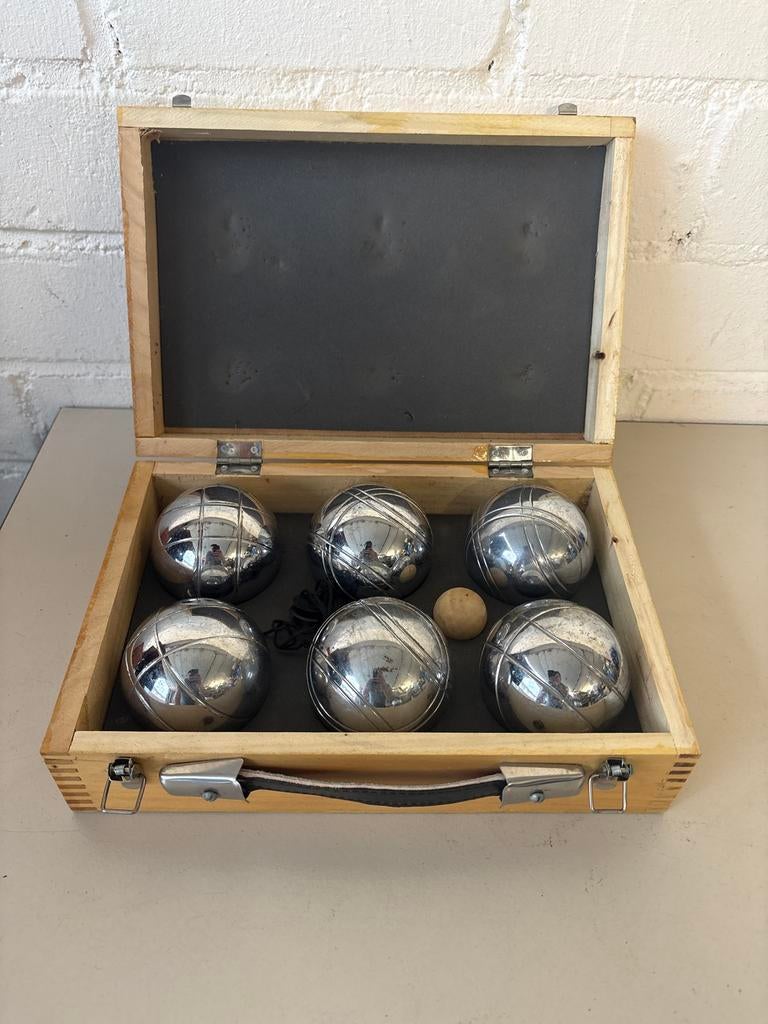 Petanque set in houten kist - 6 ballen en but, Ophalen of Verzenden, Zo goed als nieuw, Bal