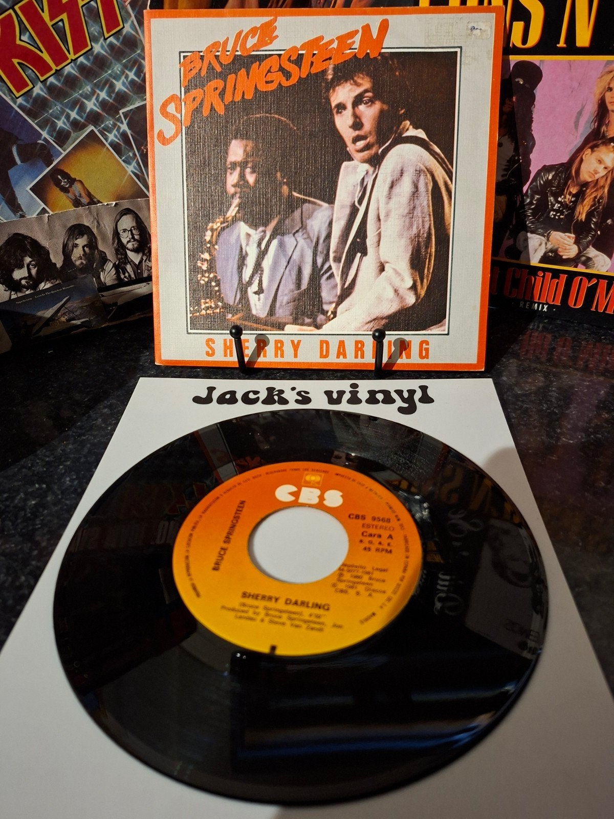 Bruce Springsteen - Sherry Darling  1981, 7 inch, Ophalen of Verzenden, Zo goed als nieuw, Beschermende buitenhoes