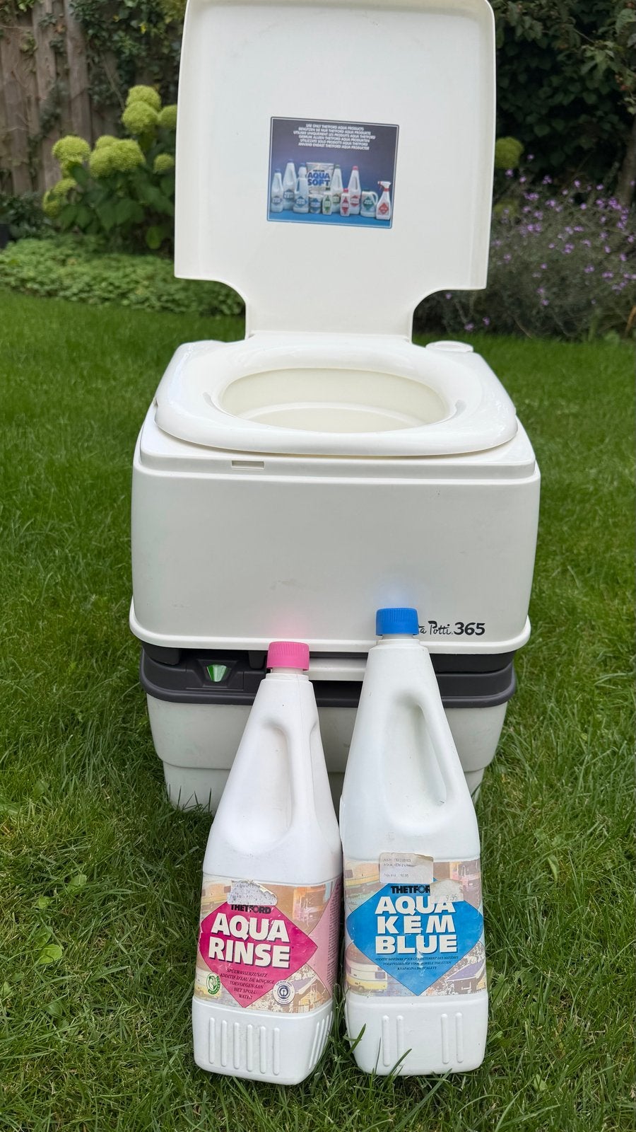 Porta Potti 365 campingtoilet met vloeistoffen, Ophalen, Zo goed als nieuw