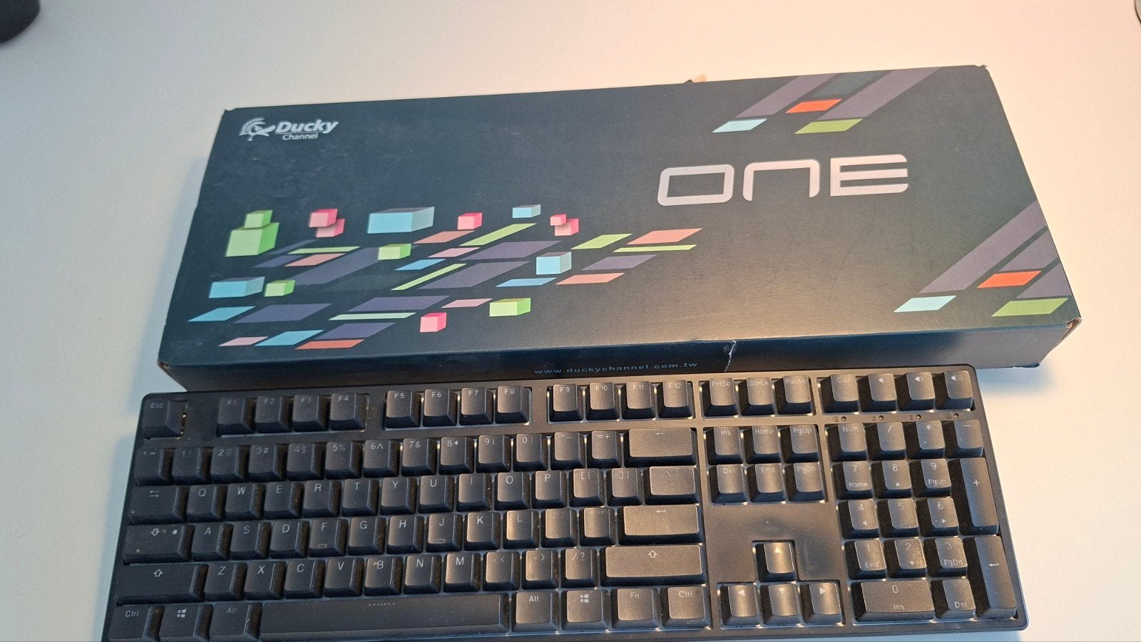 Ducky One RGB Mechanisch Toetsenbord - QWERTY - Bedraad, Computers en Software, Toetsenborden, Ophalen of Verzenden