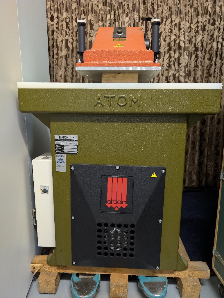 Stansmachine, Ophalen, Zo goed als nieuw, Gereedschap of Toebehoren
