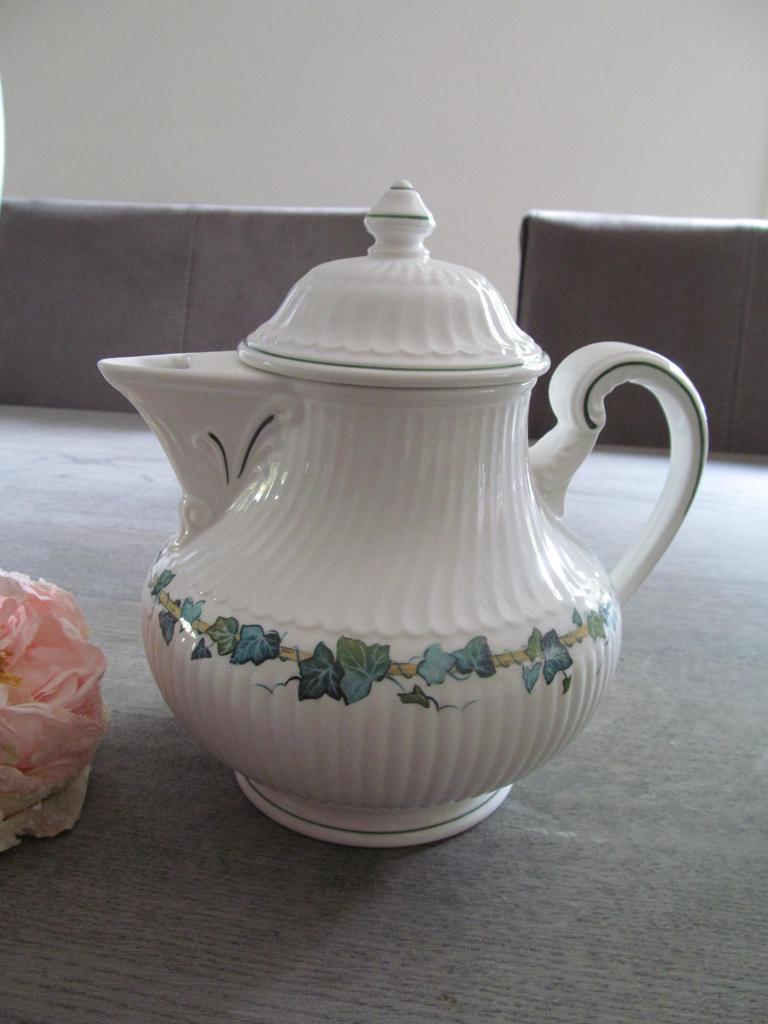 Villeroy & Boch Green Park Theepot, Keramiek, Overige typen, Ophalen of Verzenden, Zo goed als nieuw