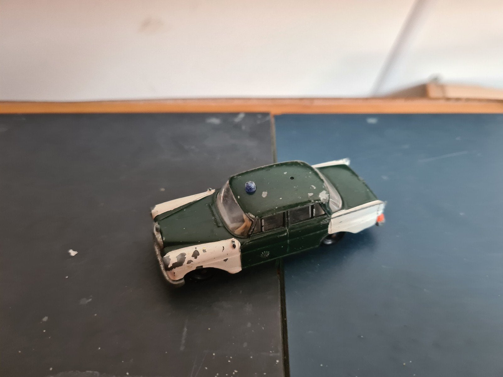 Siku Mercedes 190 politieauto., Ophalen of Verzenden, Auto