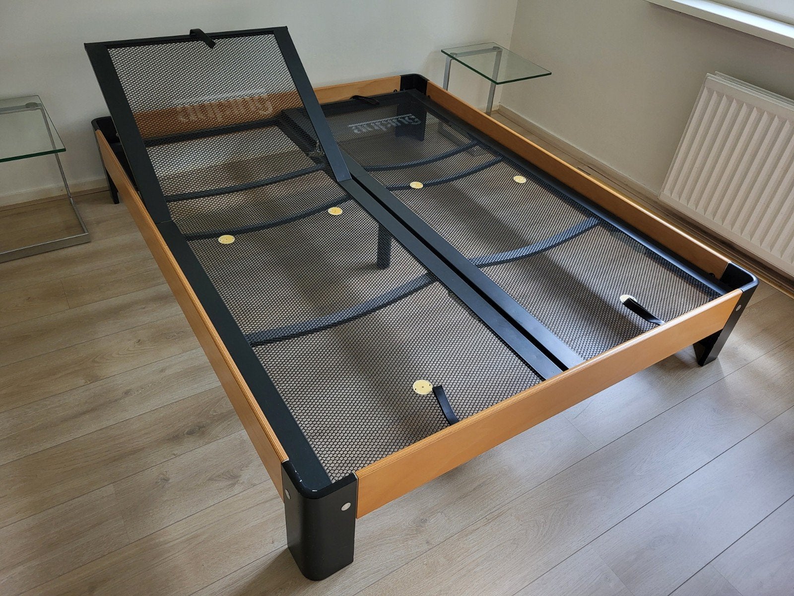 Auping Auronde 160x200 met 2 handmatig verstelbare bodems, Huis en Inrichting, Slaapkamer | Bedden, Ophalen, Tweepersoons, 200 cm