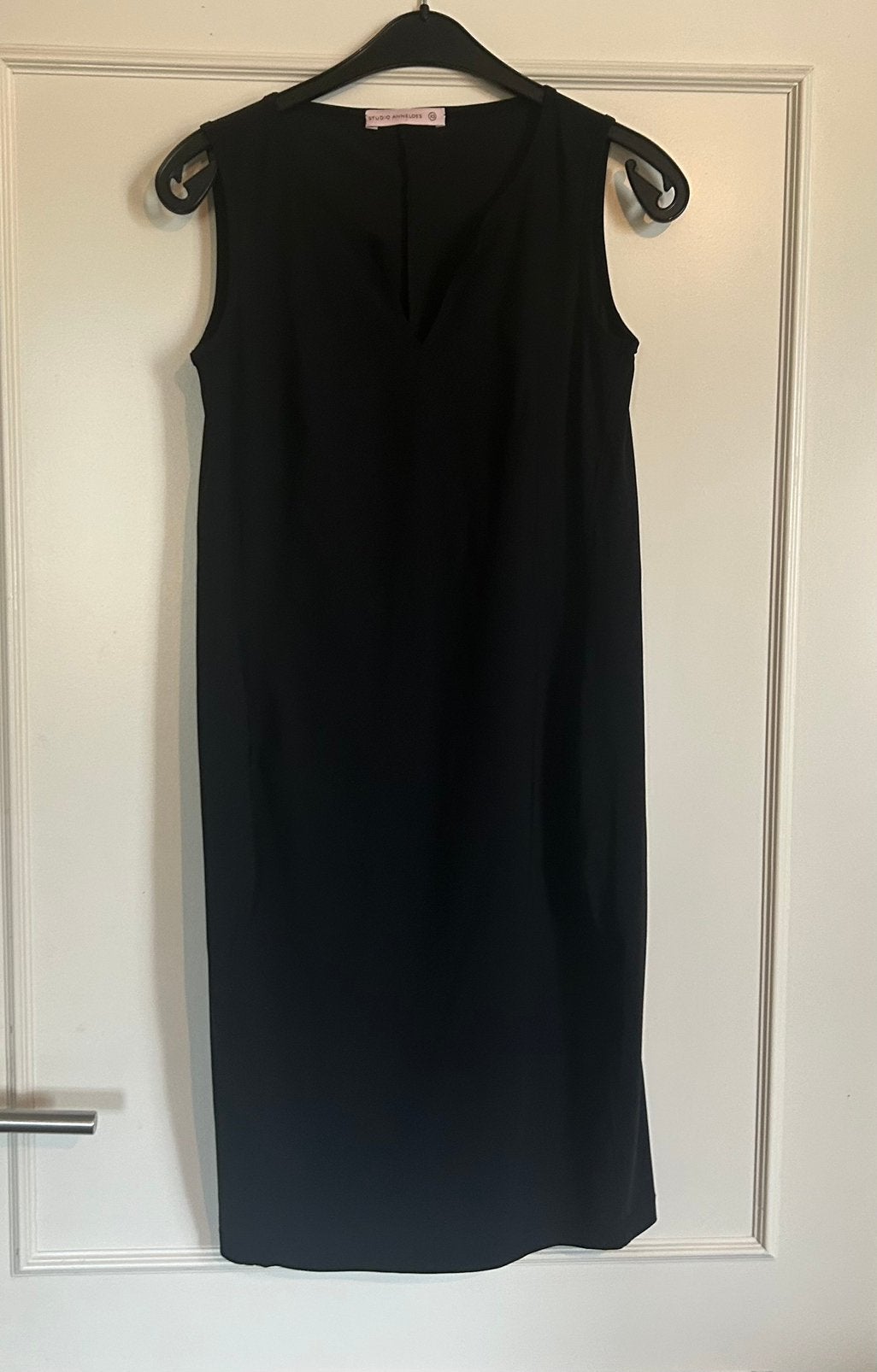 Zwarte Studio Anneloes Simplicity Sleeveles Jurkje in XS, Zwart, Ophalen of Verzenden, Zo goed als nieuw, Maat 34 (XS) of kleiner