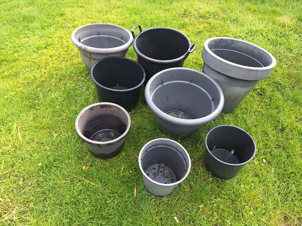 Plastic potten, grote maten!!, Tuin en Terras, Bloempotten, Kunststof, Gebruikt, Rond, Minder dan 40 cm