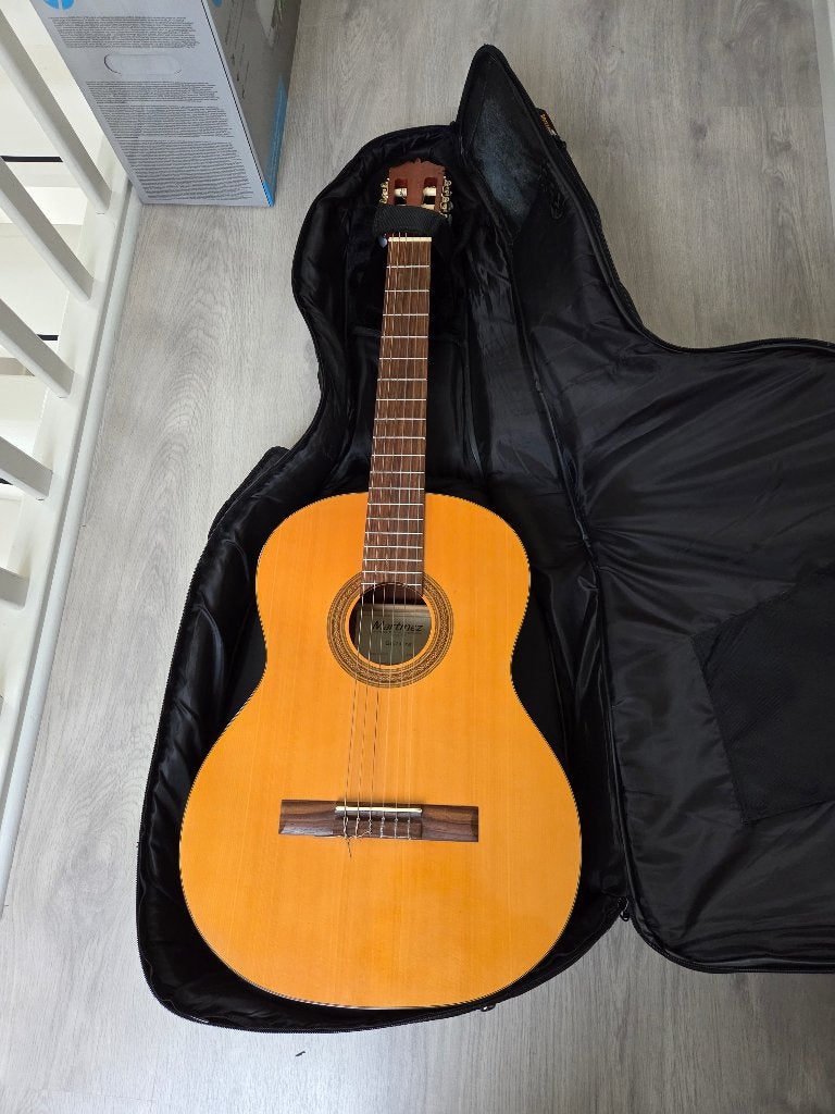 Martinez akoestische gitaar MCG20 met tas, Muziek en Instrumenten, Ophalen, Zo goed als nieuw, Klassieke of Spaanse gitaar