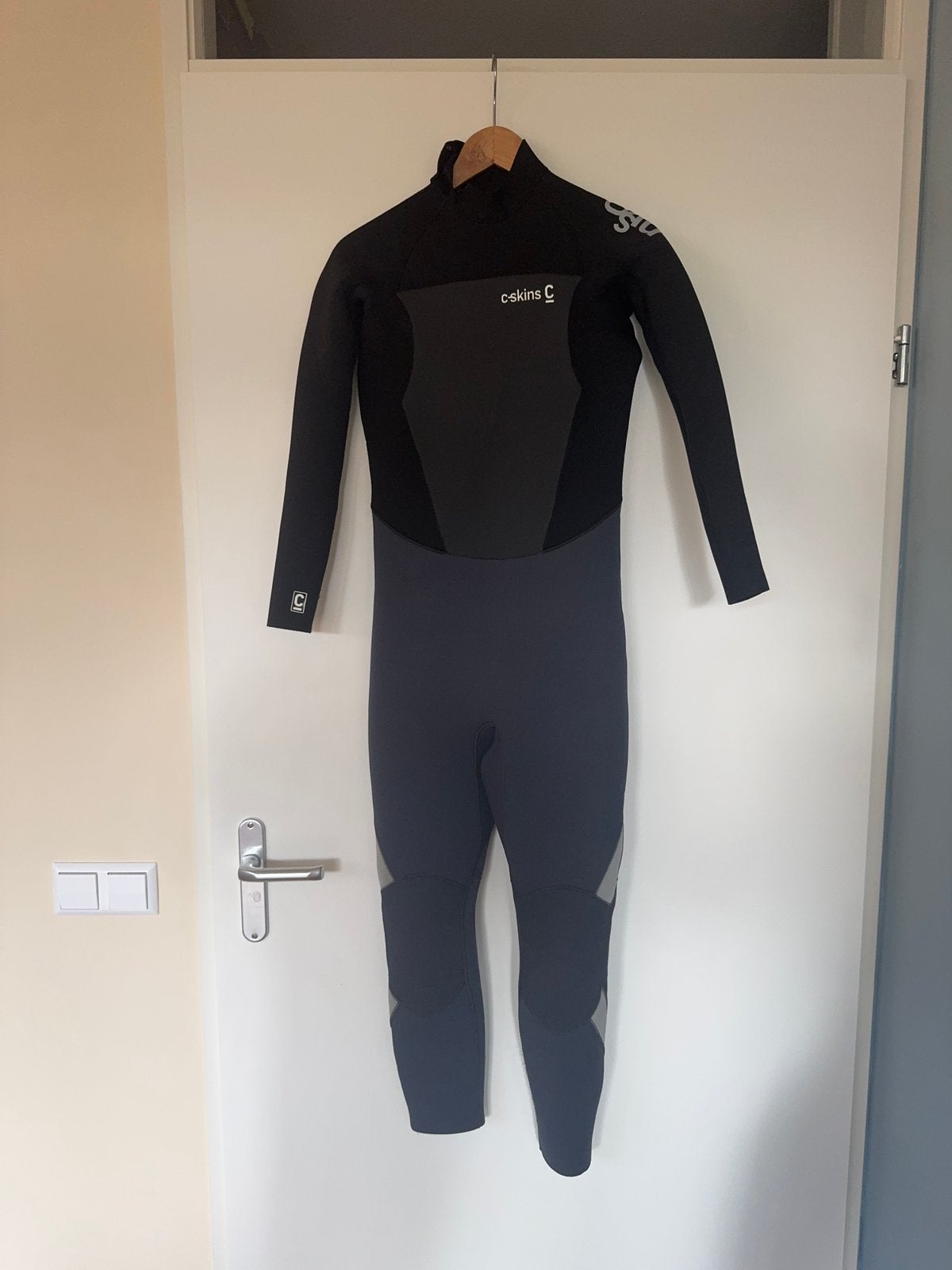 C-Skins Legend Wetsuit 5:4:3 - Maat J2XL (met defect), Watersport en Boten, Ophalen of Verzenden, Gebruikt, Kind, Wetsuit